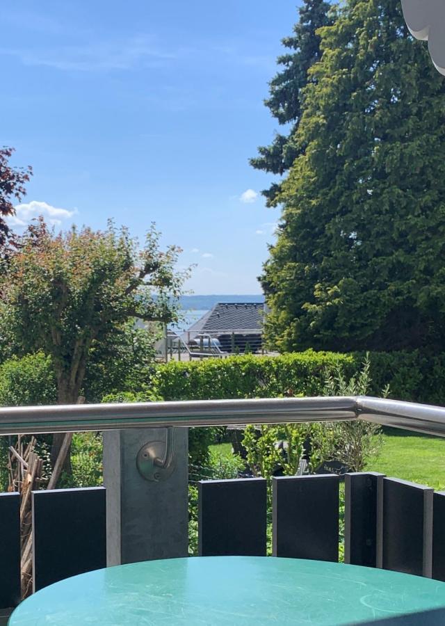 Ferienwohnungen Der Loewen Hagnau am Bodensee Buitenkant foto